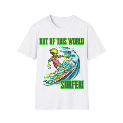 T-Shirt - Alien - Out of this World surfer!